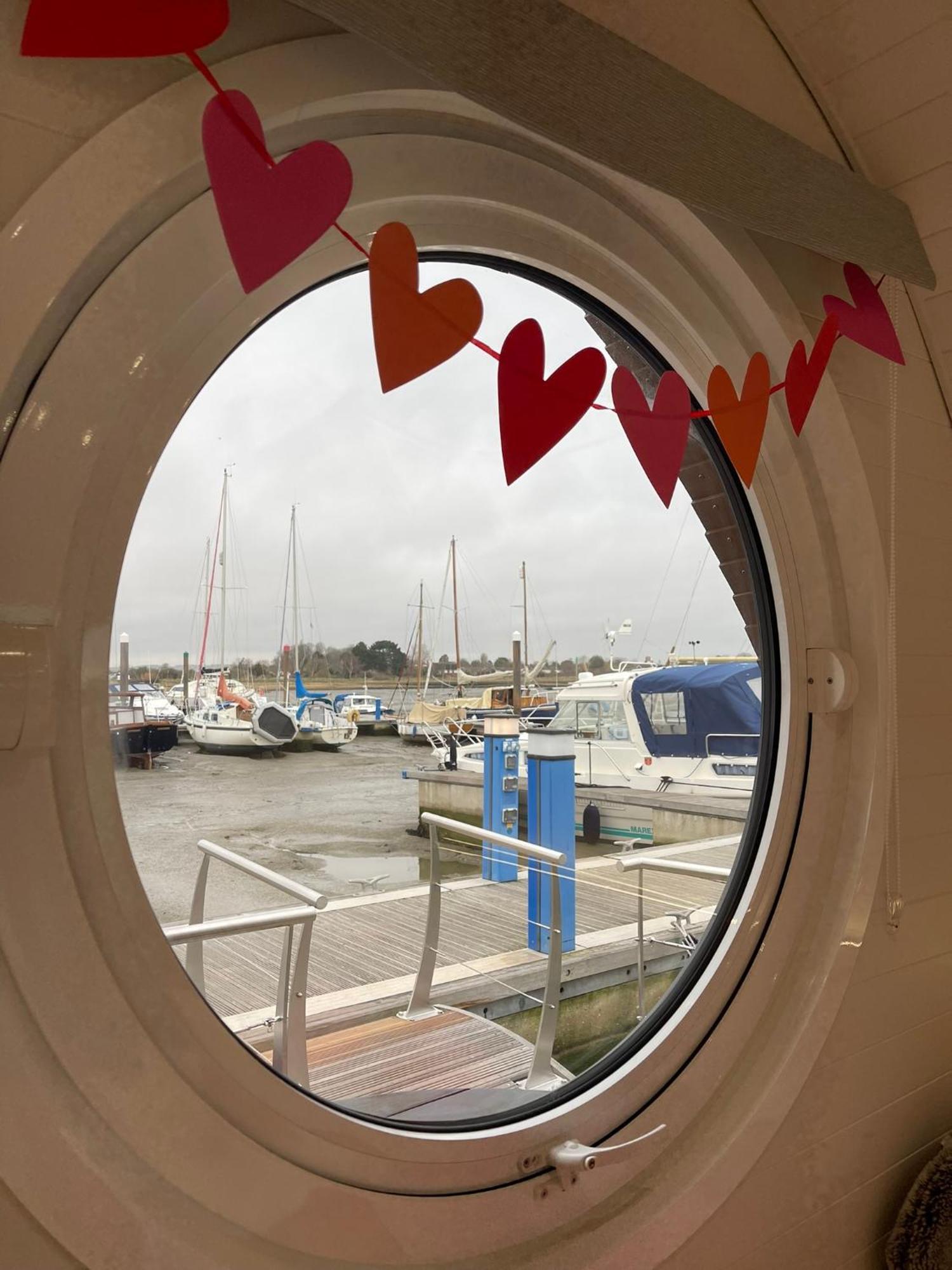 Hotel Sea Breeze Ark 900 Emsworth Esterno foto