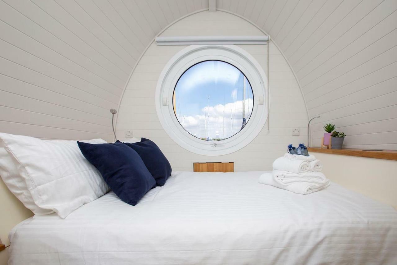 Hotel Sea Breeze Ark 900 Emsworth Esterno foto