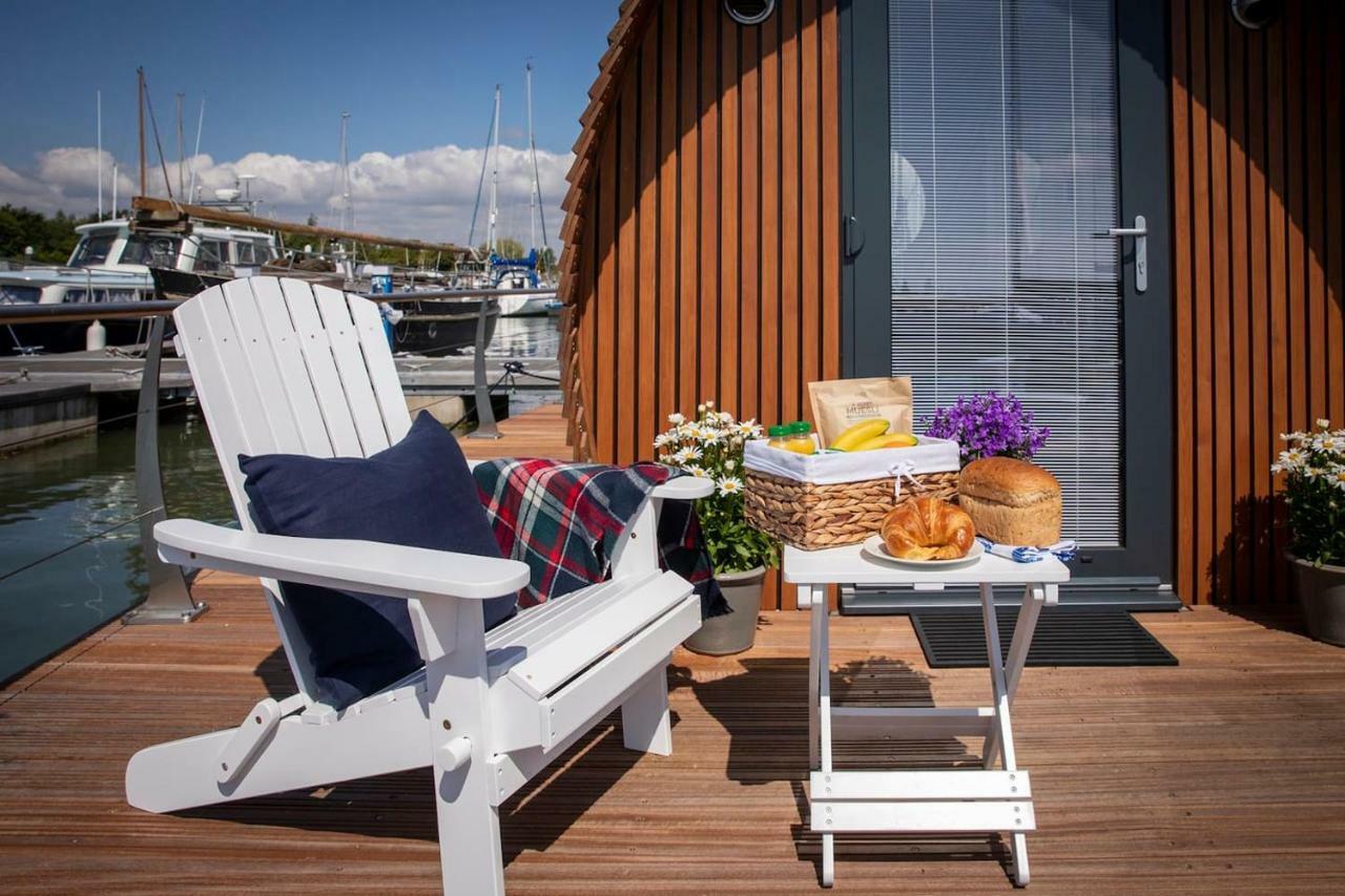 Hotel Sea Breeze Ark 900 Emsworth Esterno foto