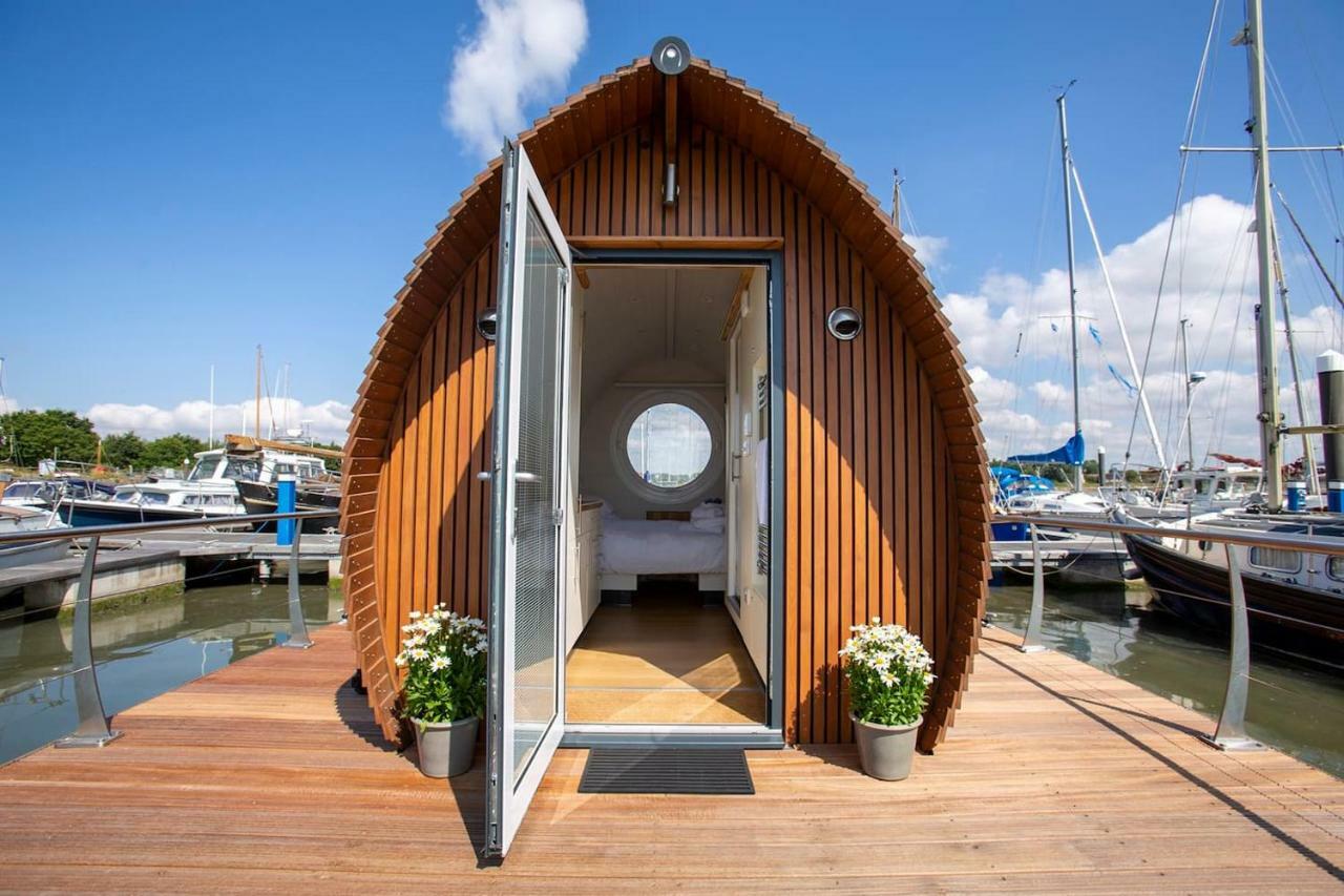 Hotel Sea Breeze Ark 900 Emsworth Esterno foto