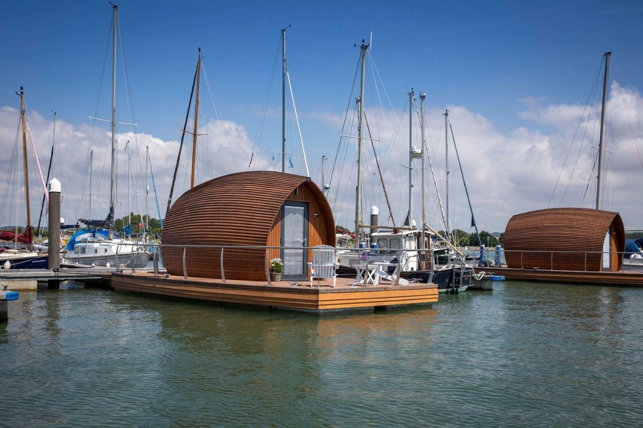 Hotel Sea Breeze Ark 900 Emsworth Esterno foto